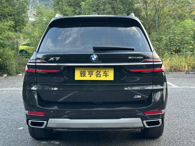 BMW X7 — Фото автомобиля 17