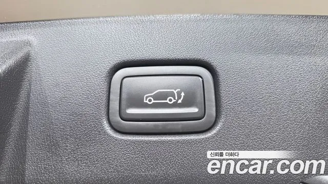 Kia Seltos Seltos 2 поколение Бензин 1.6T 2WD — Фото автомобиля 18
