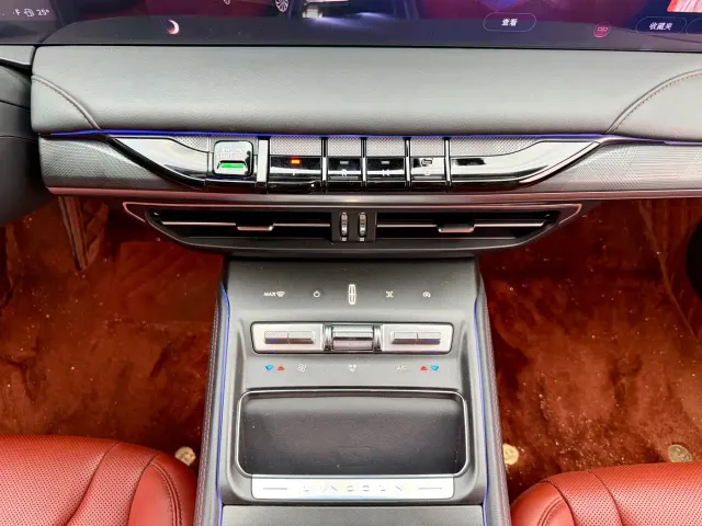 Lincoln Z — Фото автомобиля 23