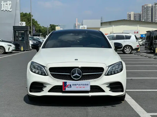 Mercedes-Benz C-Class — Фото автомобиля 2