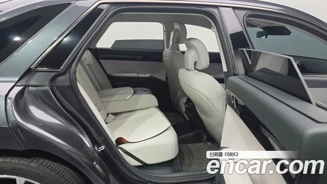 Hyundai Grandeur GN7 — Фото автомобиля 17