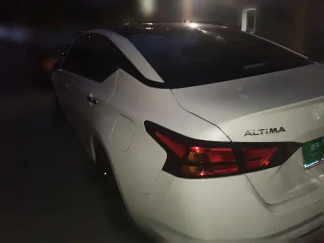 Nissan Teana — Фото автомобиля 4