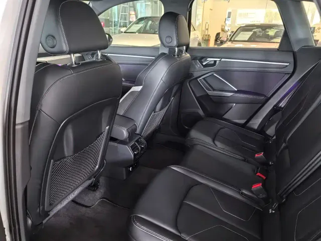 Audi Q3 — Фото автомобиля 8