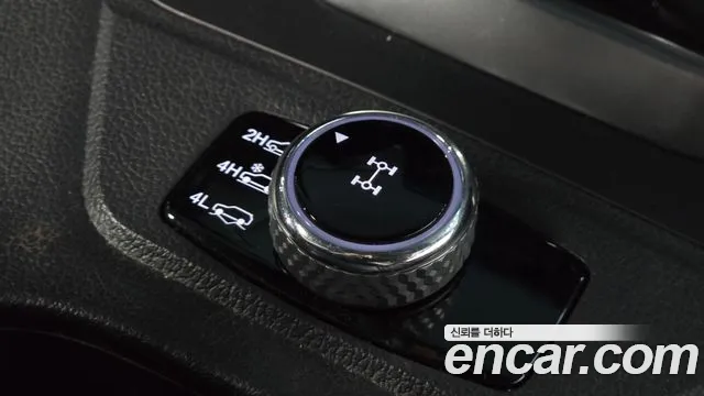 KG_Mobility_Ssangyong Rexton Новый Rexton Sport Khan Дизель 2.2 4WD — Фото автомобиля 18