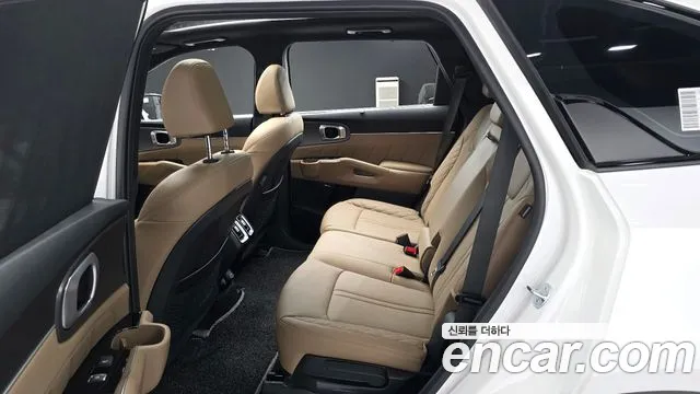 Kia Sorento — Фото автомобиля 12