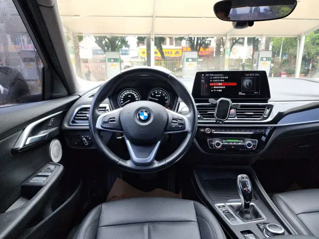 BMW 1 Series — Фото автомобиля 13