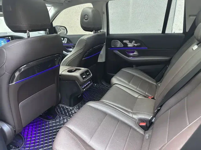 Mercedes-Benz GLS-Class — Фото автомобиля 13