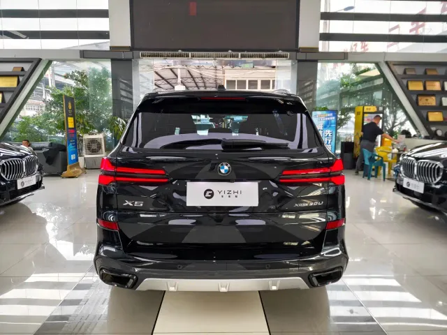 BMW X5 — Фото автомобиля 5