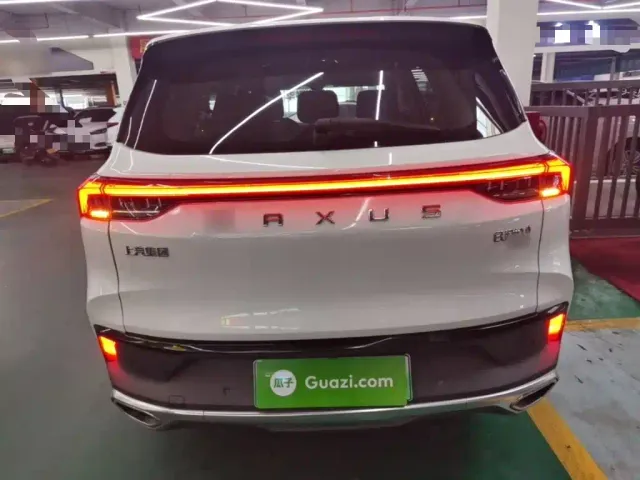 Maxus SAIC Maxus EUNIQ 6 — Фото автомобиля 5