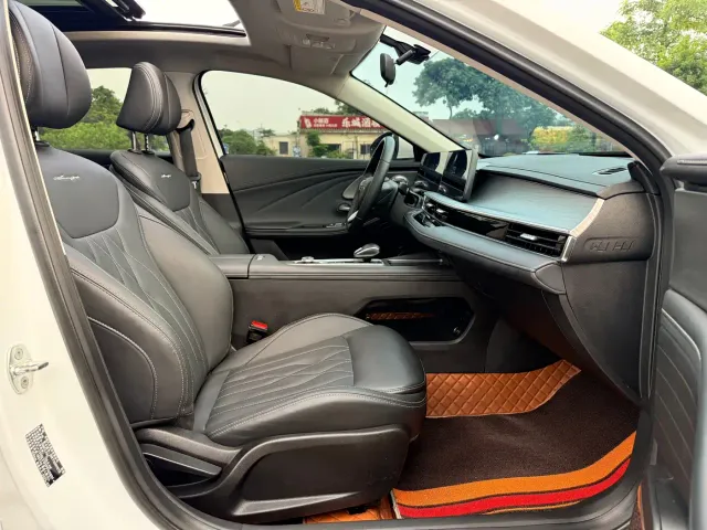 Chery Arrizo 8 — Фото автомобиля 10