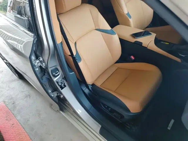 Lexus ES — Фото автомобиля 24