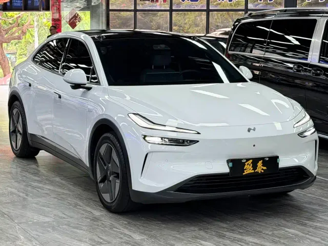 Onvo L60 — Фото автомобиля 3