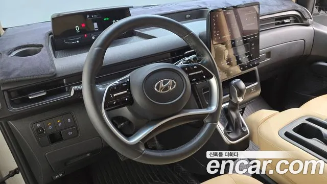 Hyundai Staria — Фото автомобиля 13