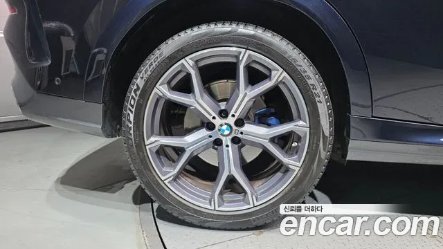 BMW X6 — Фото автомобиля 4