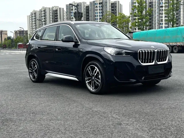 BMW X1 — Фото автомобиля 3