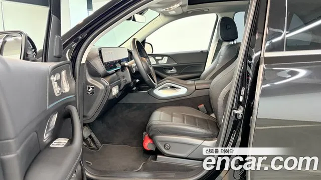 Mercedes-Benz GLE-Class — Фото автомобиля 11
