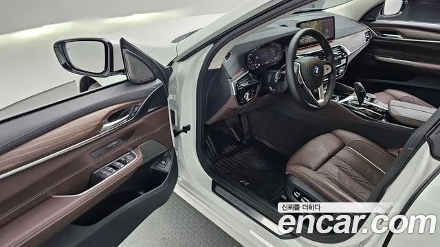 BMW Gran Turismo — Фото автомобиля 11