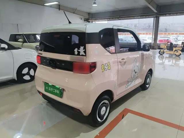Wuling Hongguang Mini EV — Фото автомобиля 6
