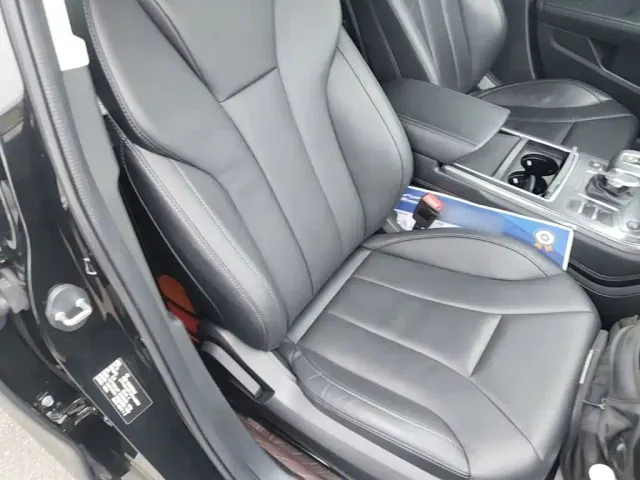 Hongqi H5 — Фото автомобиля 24