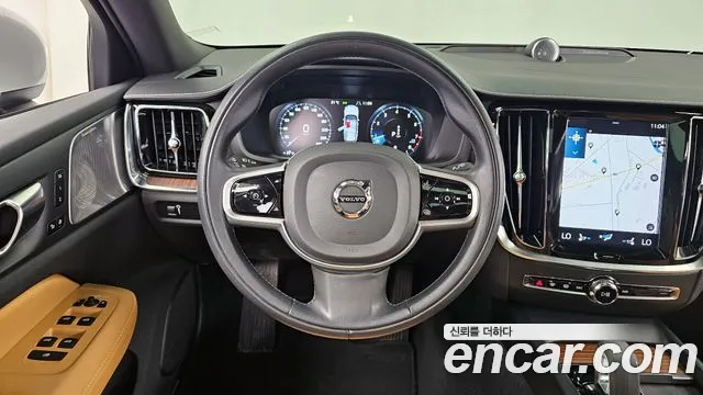 Вольво V60 V60 Cross Country 2 поколение B5 Pro AWD — Фото автомобиля 13