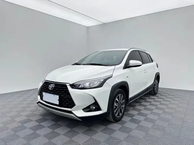 Фотография автомобиля — Toyota YARiS L Zhi Xuan
