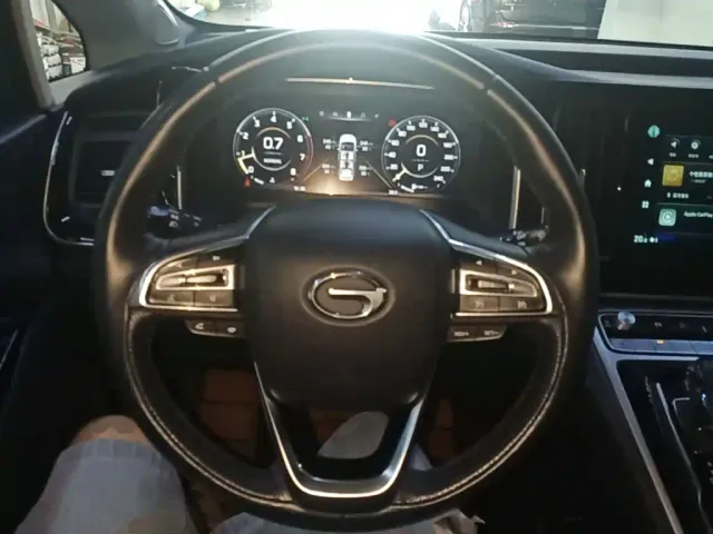 GAC Trumpchi M8 — Фото автомобиля 10