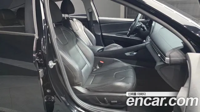 Hyundai Avante — Фото автомобиля 12