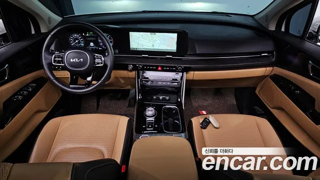 Kia Carnival Generation 4 — Фото автомобиля 7