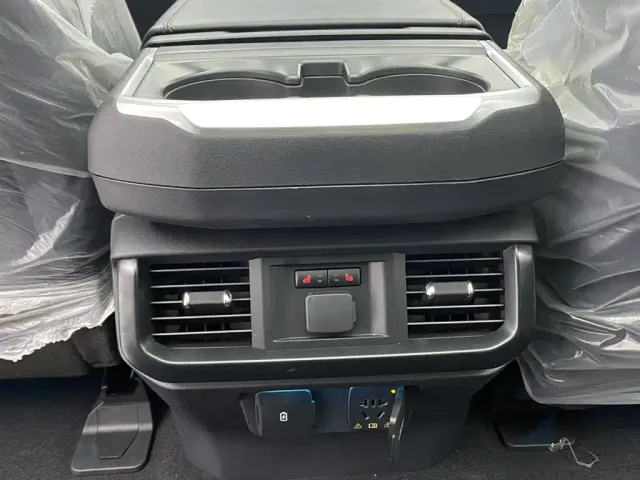Ford F-150 Raptor — Фото автомобиля 21