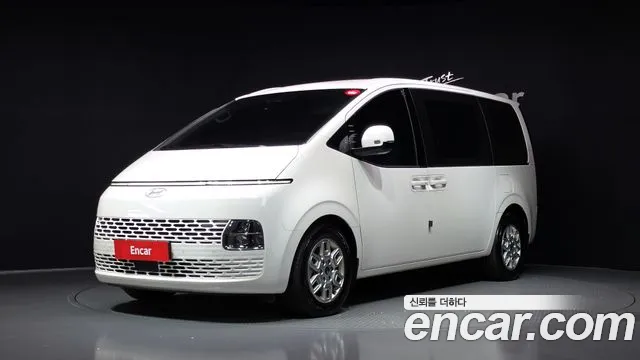 Фотография автомобиля — Hyundai Staria