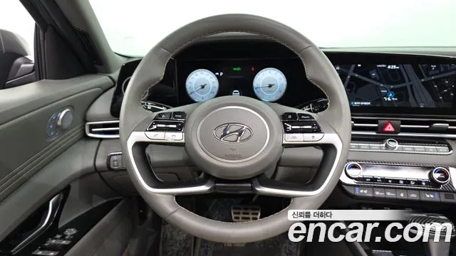Hyundai Avante CN7 — Фото автомобиля 13