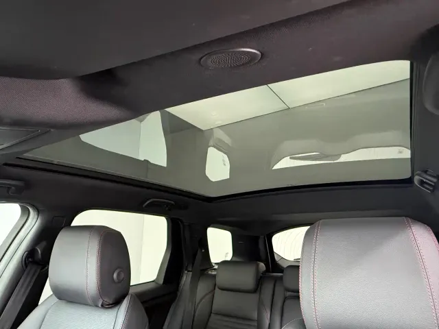 Land Rover Discovery Sport — Фото автомобиля 16