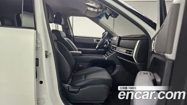 Hyundai Santafe Бензин 2.5T 2WD — Фото автомобиля 24