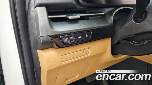 Kia Carnival 4th Gen — Фото автомобиля 23