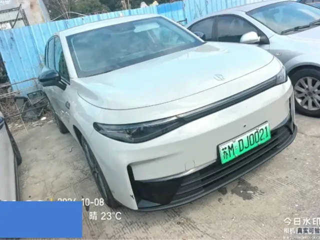 Leapmotor C10 — Фото автомобиля 2