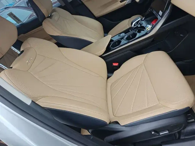 Geely Boyue L — Фото автомобиля 24