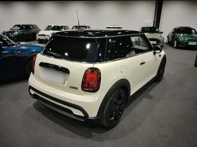 MINI Hatch — Фото автомобиля 6