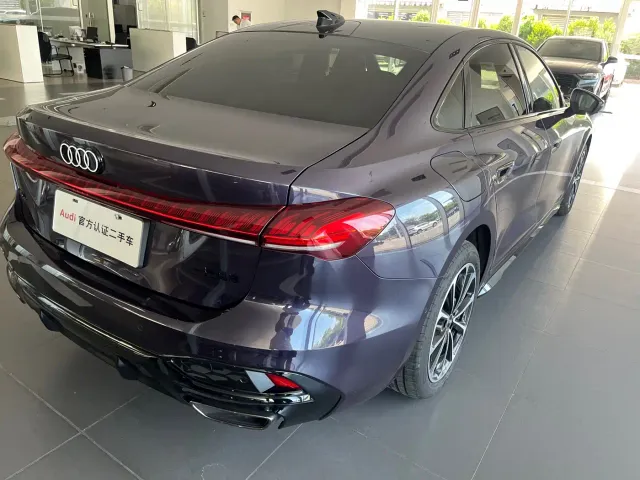 Audi A5L — Фото автомобиля 2