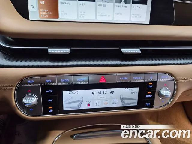 Genesis G90 Бензин 3.5 турбо AWD — Фото автомобиля 16
