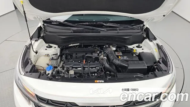 Kia Seltos New — Фото автомобиля 9