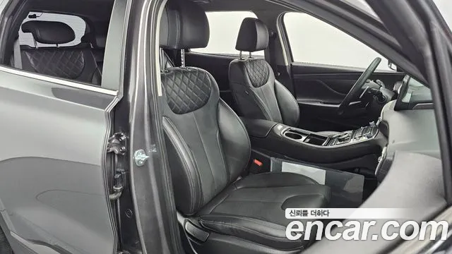 Hyundai Santafe Новый Santa Fe Дизель 2.2 2WD — Фото автомобиля 24