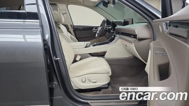 Genesis GV80 2.5T Бензин AWD — Фото автомобиля 24