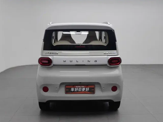 Wuling Hongguang Mini EV — Фото автомобиля 4
