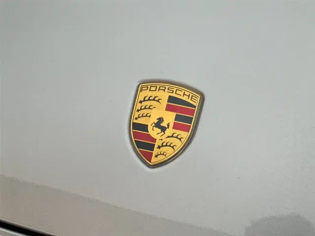 Porsche 911 — Фото автомобиля 9