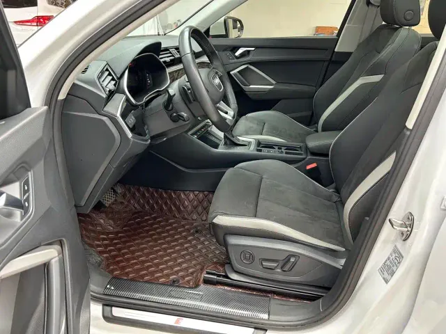 Audi Q3 — Фото автомобиля 10
