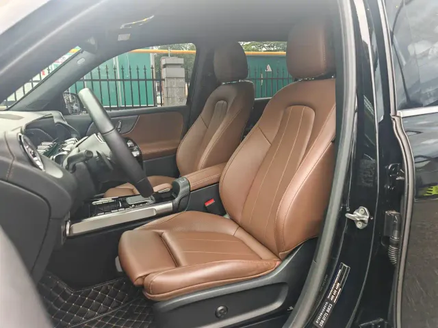 Mercedes-Benz GLB-Class — Фото автомобиля 5