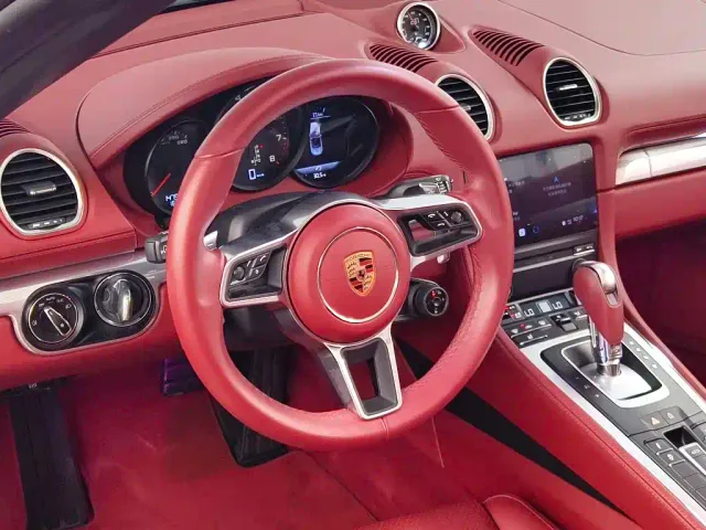 Porsche 718 — Фото автомобиля 11