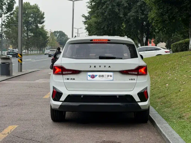 Jetta VS5 — Фото автомобиля 5
