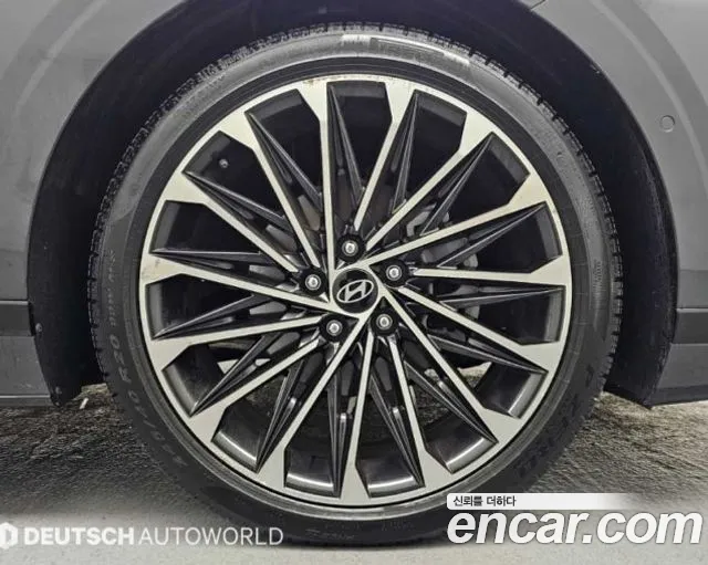 Hyundai Grandeur GN7 — Фото автомобиля 5