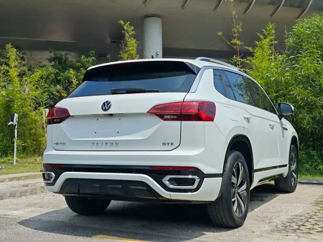 Volkswagen Tayron GTE Plug-in Hybrid — Фото автомобиля 6